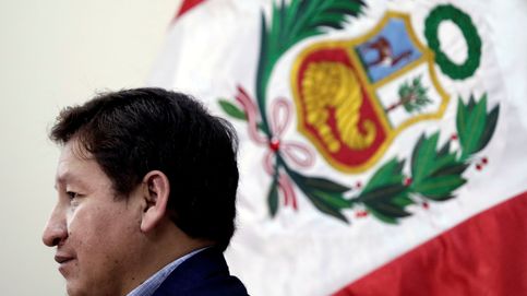 Dictan una orden de alejamiento al primer ministro de Perú por violencia machista