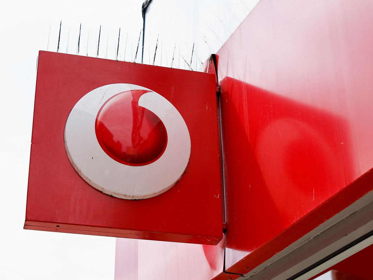 Foto: Logo de Vodafone. (Reuters/Jason Cairnduff)