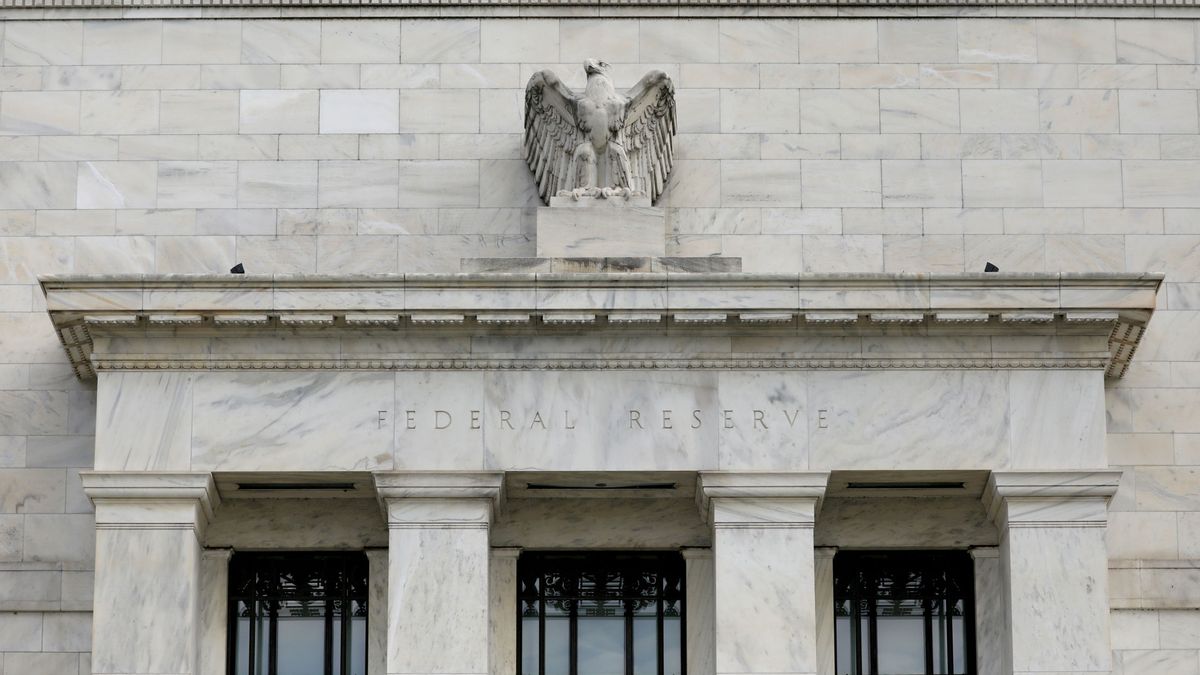 El FMI destaca el mayor impacto de las decisiones de la Fed, frente al efecto del BCE