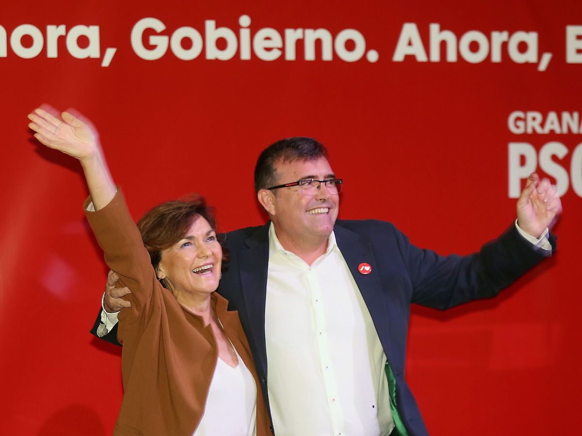 Foto: La vicepresidenta del Gobierno de España, Carmen Calvo y José Antonio Montilla. (EFE)