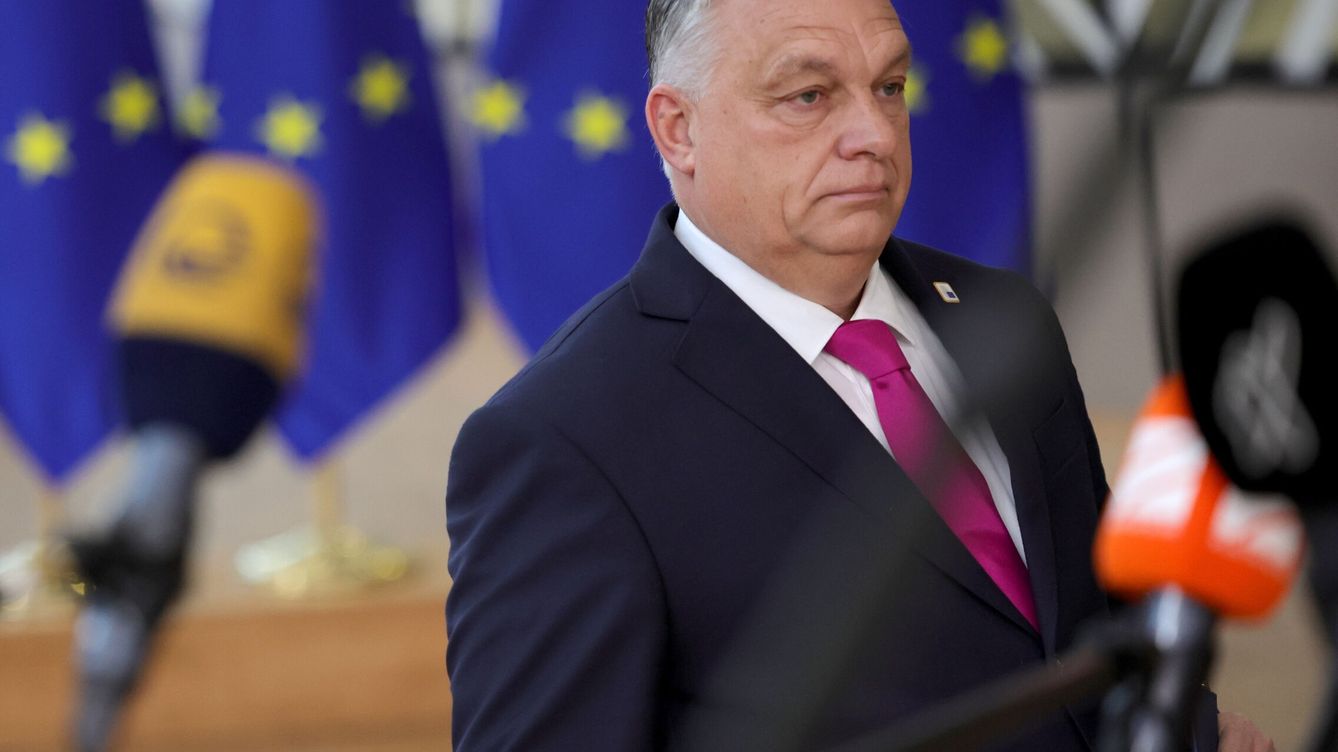 Orbán cede y la UE abre negociaciones de adhesión con Ucrania y Moldavia