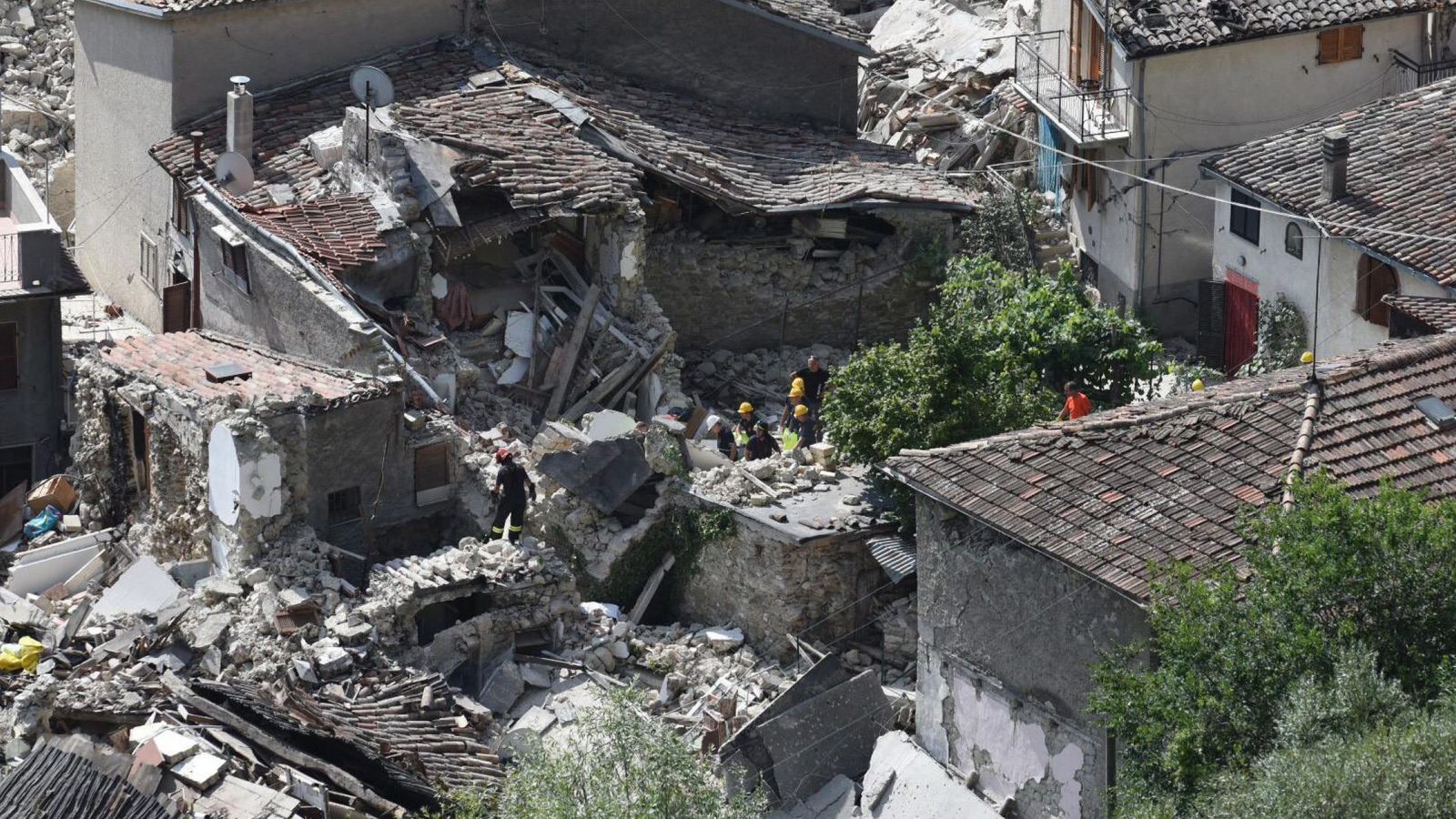 Foto: Al menos 63 muertos por un terremoto en el centro de Italia (EFE)