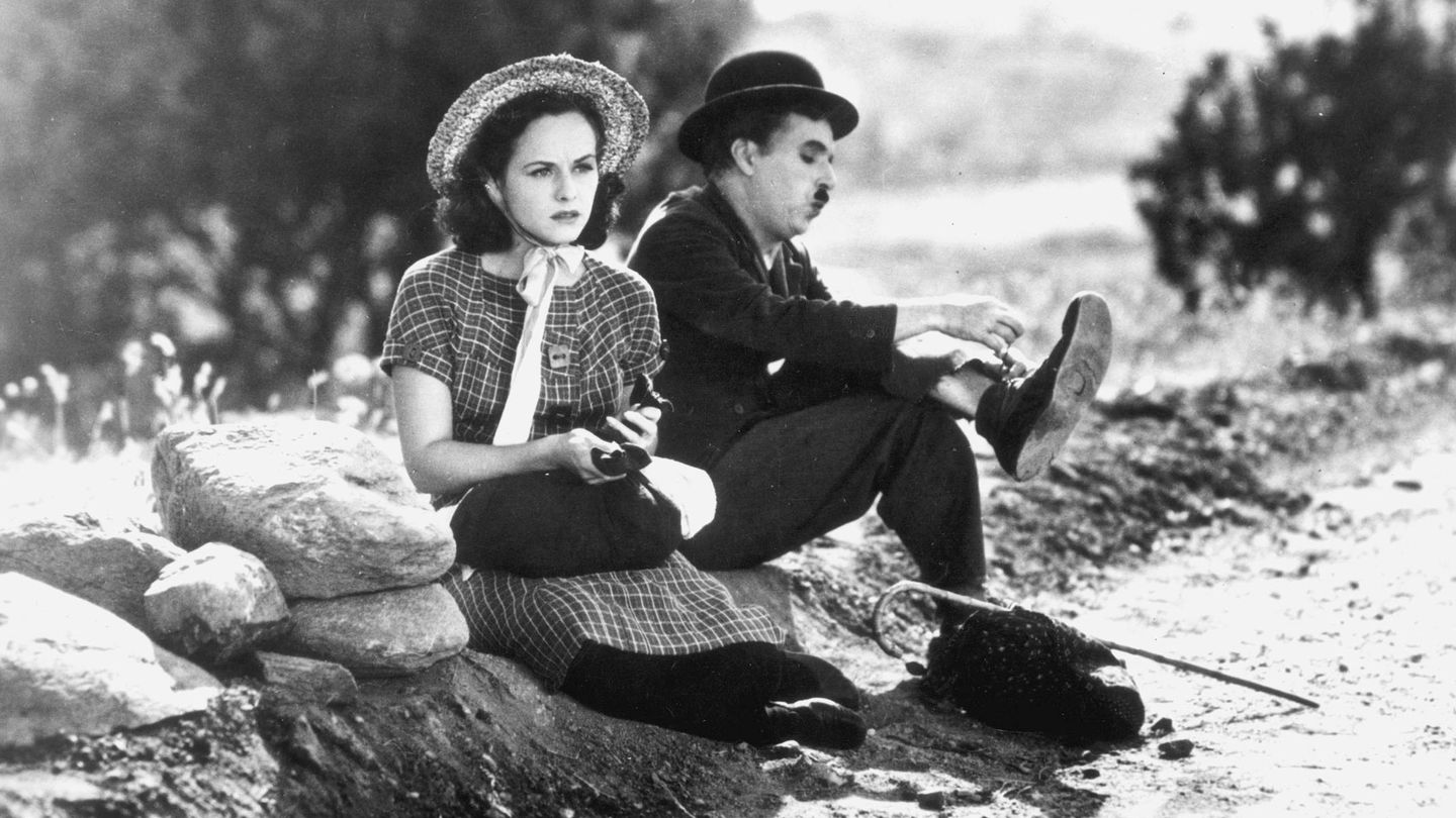 Charles Chaplin y Paulette Godard, en 'Tiempos modernos'. (CP)