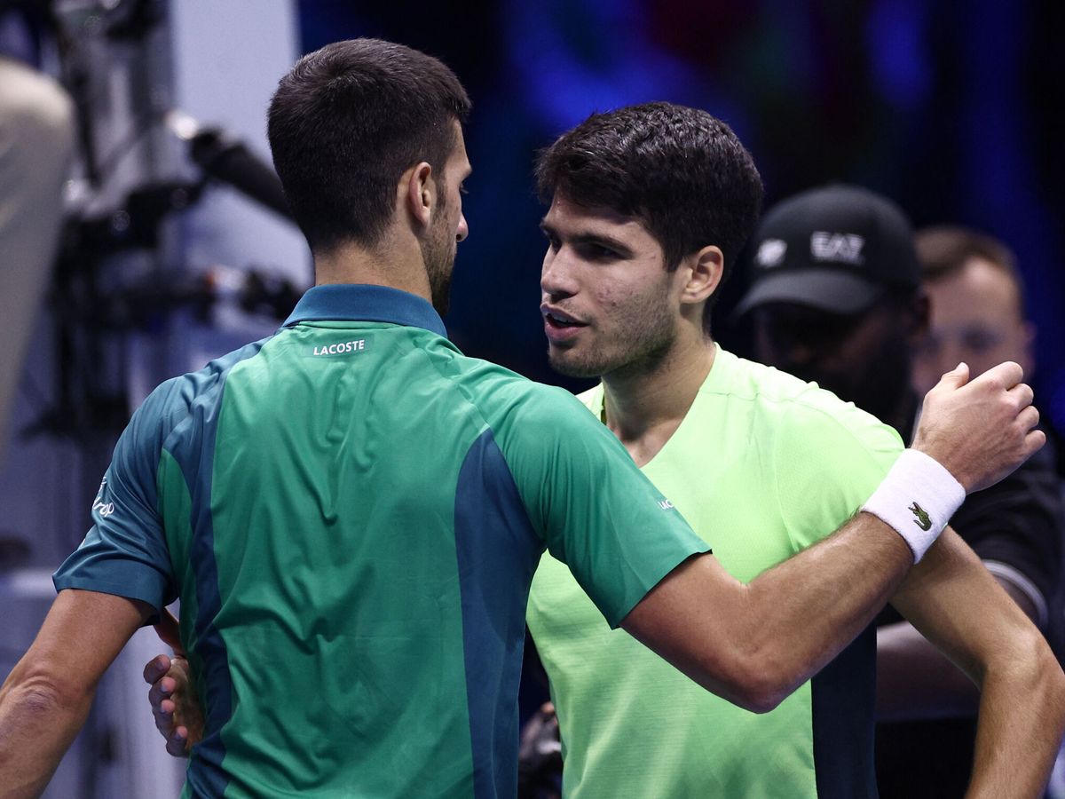 Foto: Alcaraz y Djokovic se verán las caras en Arabia. (Reuters/Guglielmo Mangiapane)