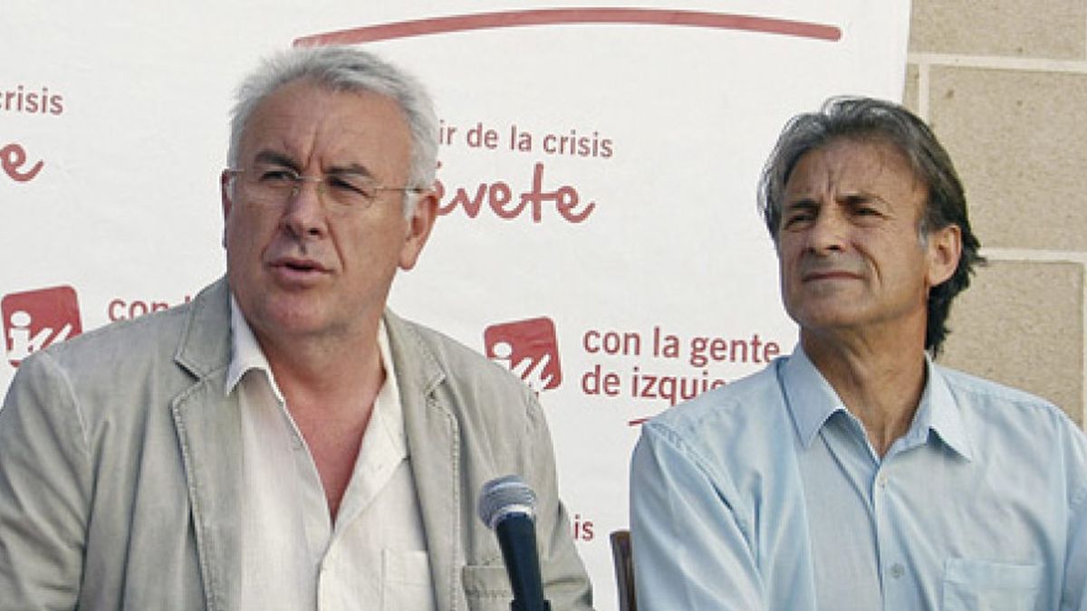Los militantes de IU Extremadura se decantan por la abstención que daría el poder al PP