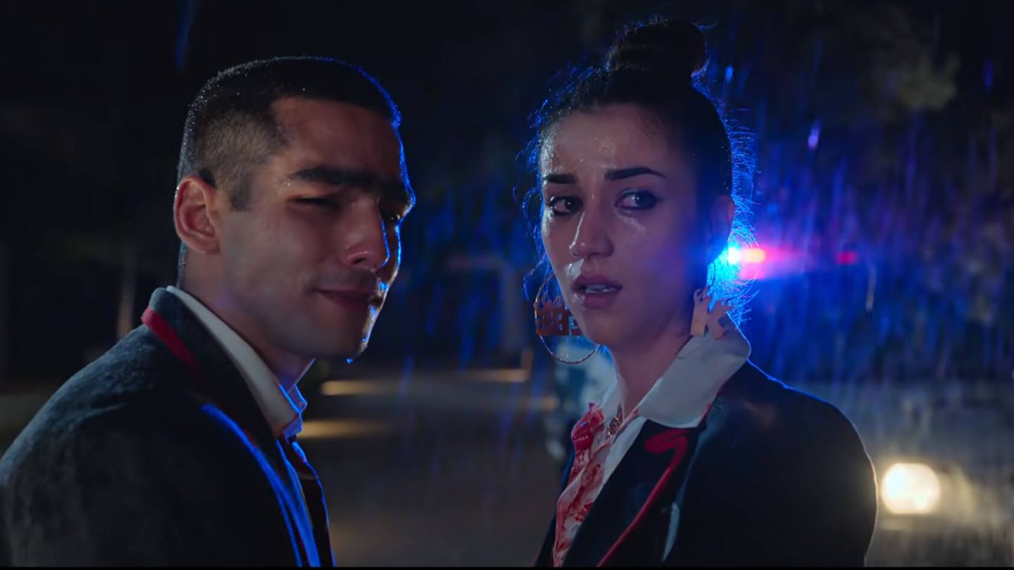 Omar y Rebeka, en el final de 'Élite'. (Netflix)