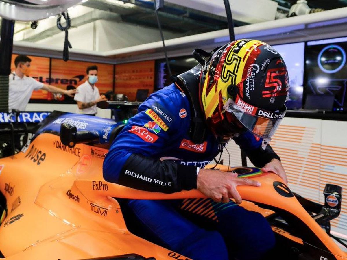 Foto: Carlos Sainz se mostraba optimista tras los primeros entrenamientos del GP de Báhrein (McLaren)