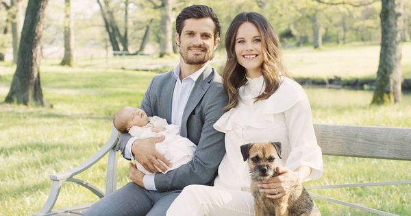 Foto: Carlos Felipe y Sofía junto a su bebé y perro. (Casa real sueca)