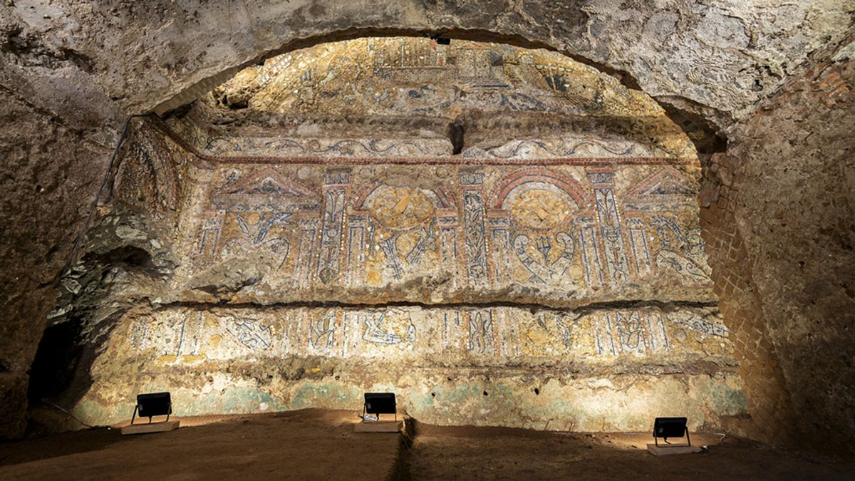 Descubierta cerca del Coliseo una lujosa casa de hace 2.100 años con increíbles mosaicos 