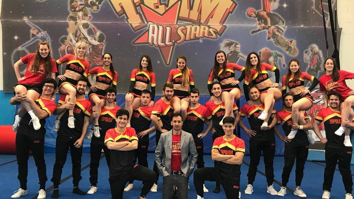 El equipo español de cheerleaders con más hombres que mujeres