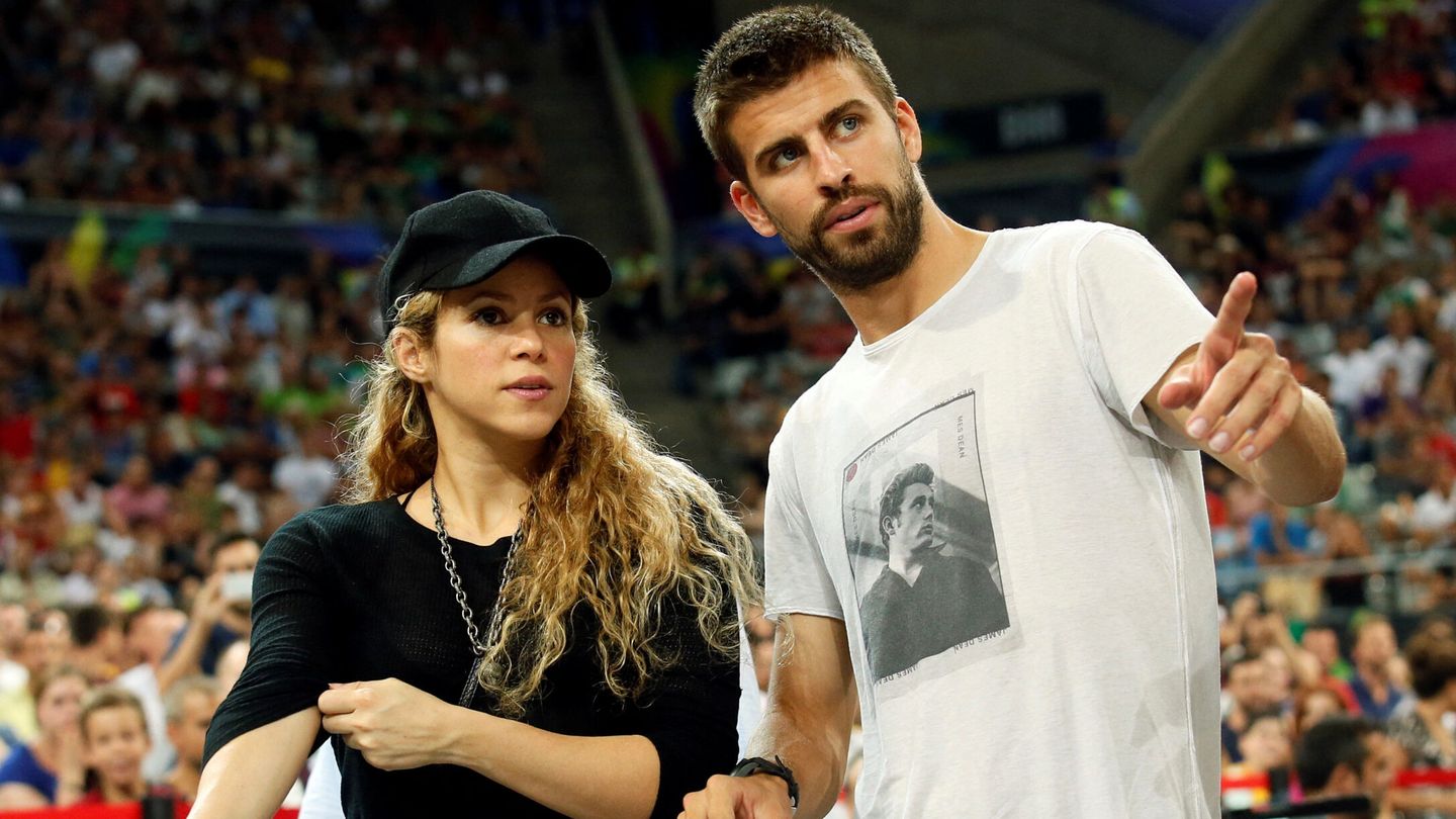 Shakira y Piqué, en una imagen de archivo. (Reuters/Albert Gea) 
