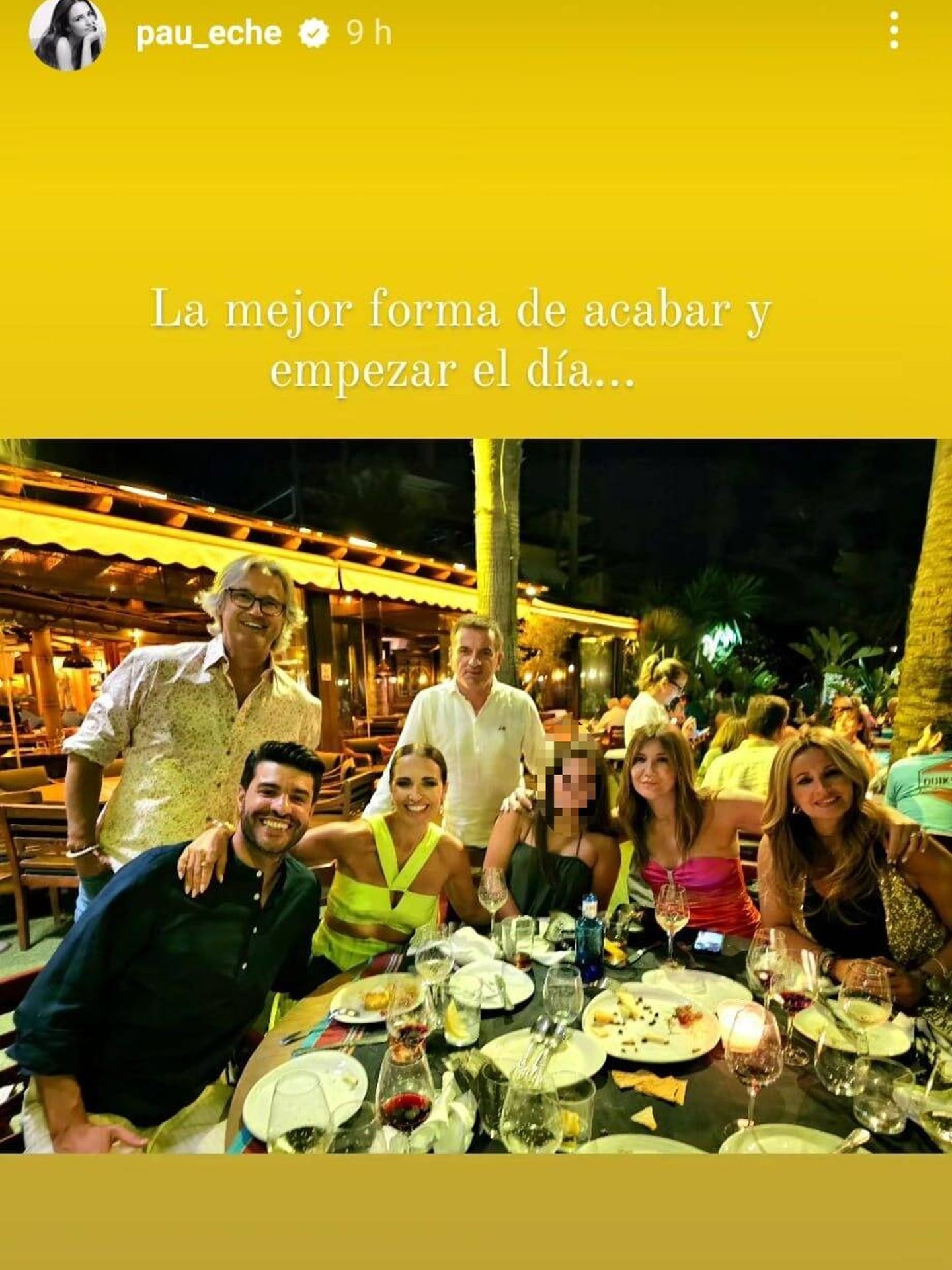 La asturiana salió a cenar con familia y amigos. (Instagram/@pau_eche)