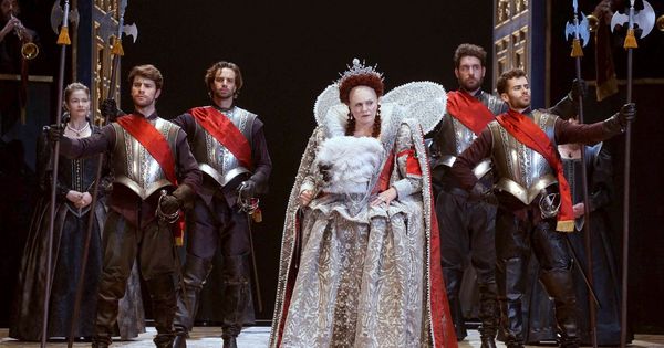 Foto: Una imagen del montaje de 'Gloriana' de Benjamin Britten en el Teatro Real. (Ana Caterina Antonacci)