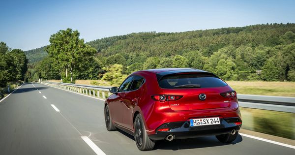 Foto: Hemos probado el nuevo Mazda3 con el motor SkyActiv-X en las proximidades de Fráncfort (Alemania).
