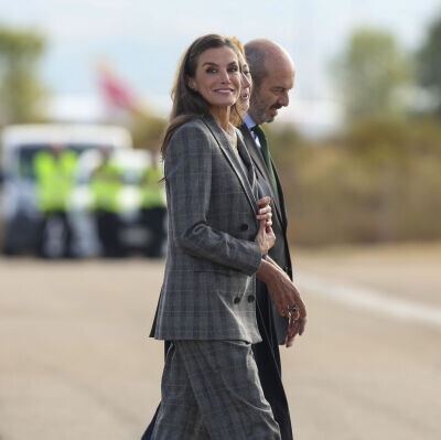 Foto de     Doña Letizia exporta la moda de La Rioja a Finlandia: el cuello mohair con el que apoya a la firma