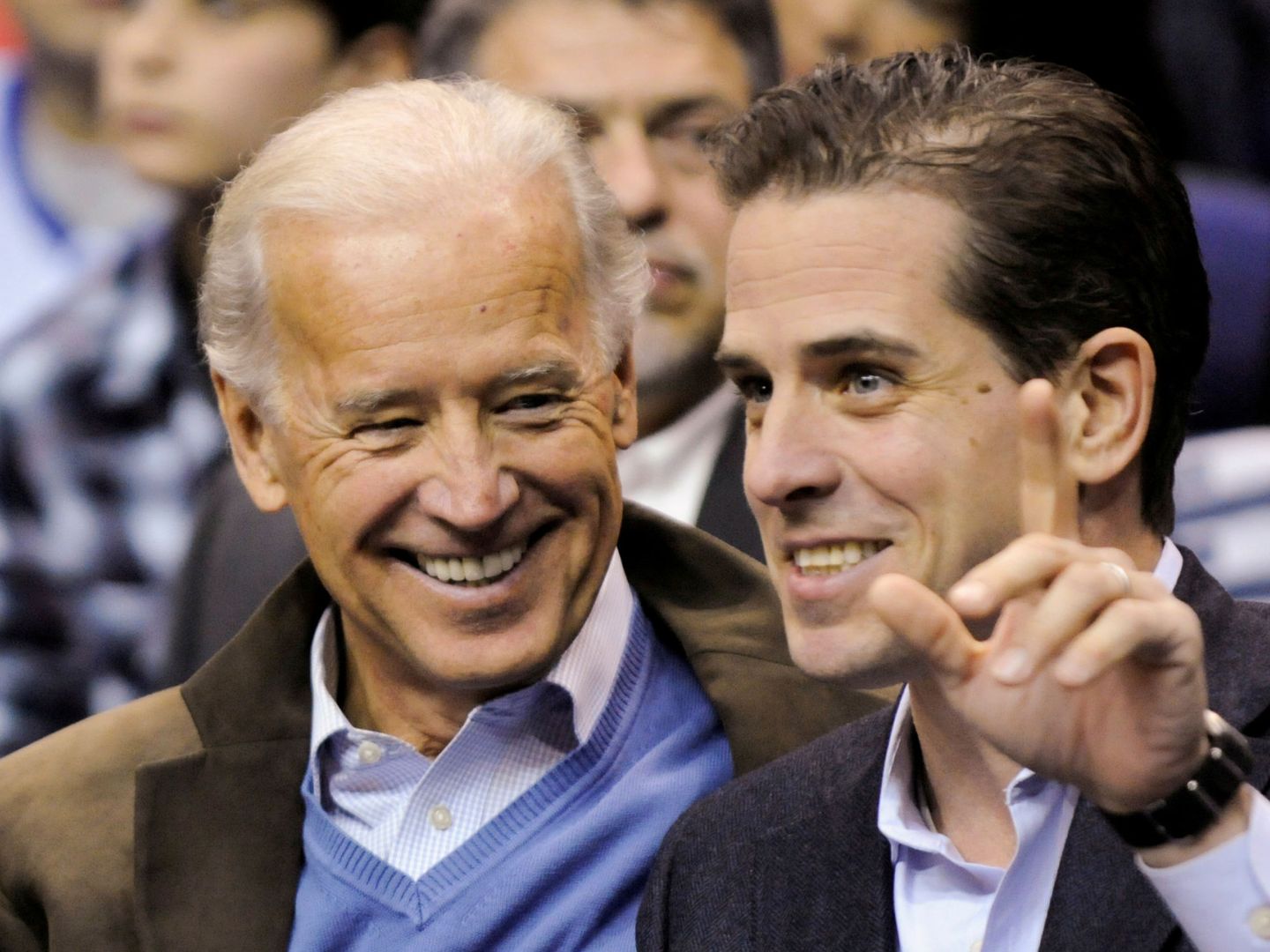 Joe Biden y Hunter Biden en un acto cuando el primero aún era vicepresidente de EEUU. (Foto: Reuters)