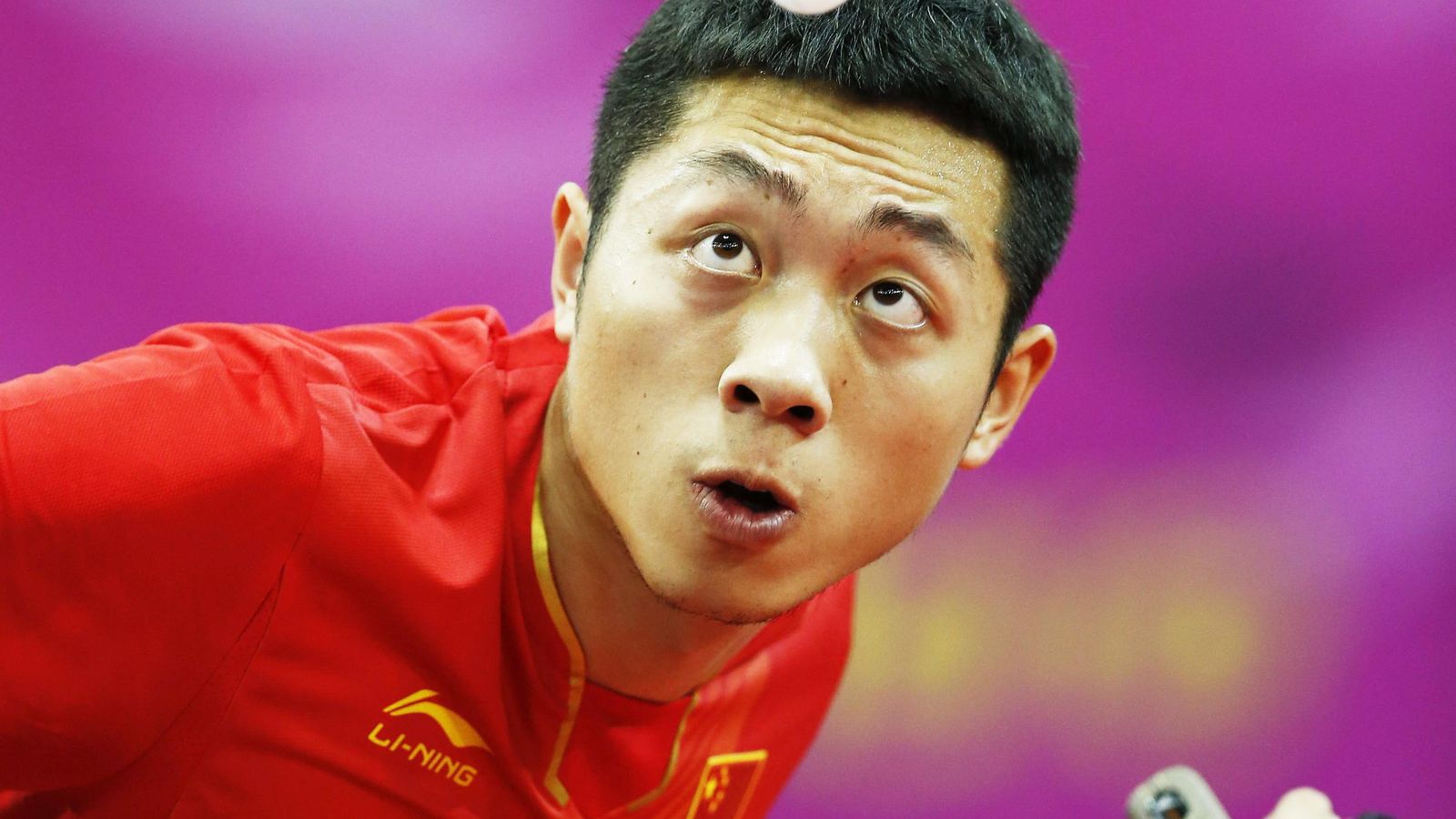 Foto: El jugador chino Xu Xin, en acción durante un partido (EFE)