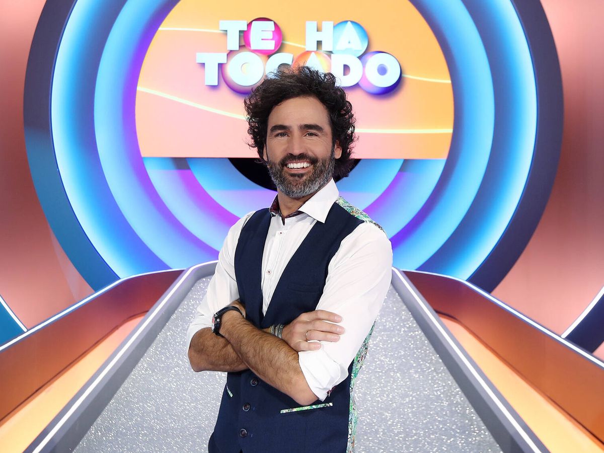 Foto: Raúl Gómez, presentador de 'Te ha tocado'. (TVE)