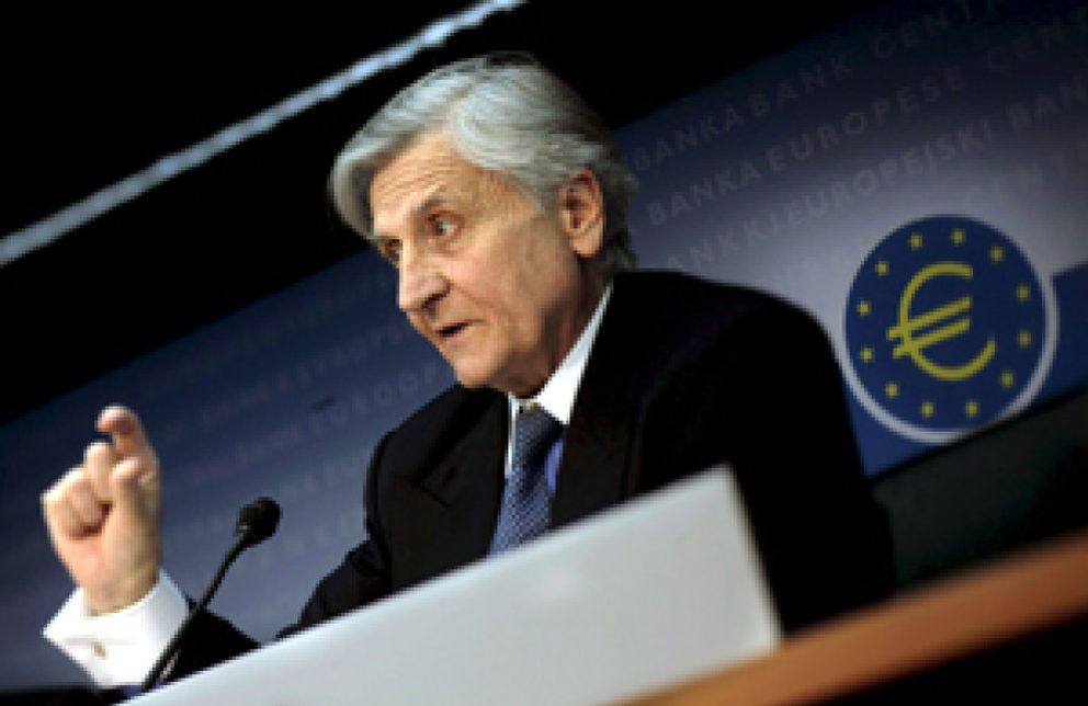 Foto: Trichet califica de "necesarias" la reforma laboral en España y la moderación salarial