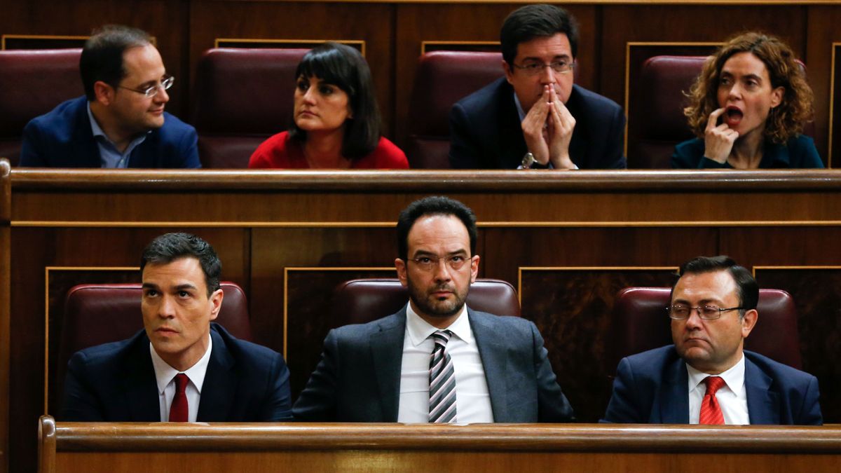 El PSOE se enroca, insiste en el no a Rajoy y acerca el fantasma de terceras elecciones 