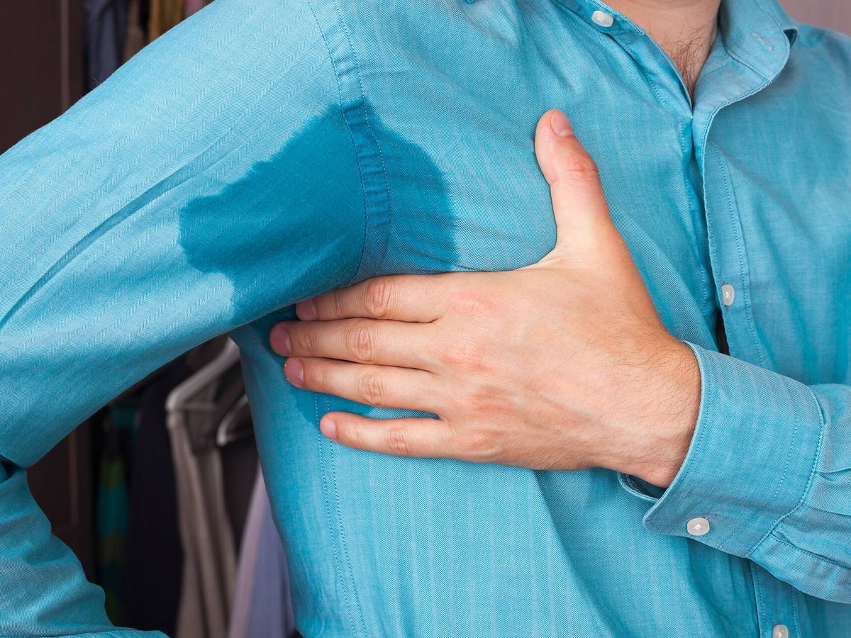 Curso de colisión Cortés Momento Hiperhidrosis: cuando sudar mucho puede causar depresión