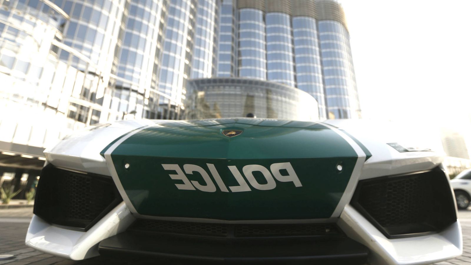 Foto: Lamborghini Aventator de la Policía dubaití (Reuters)