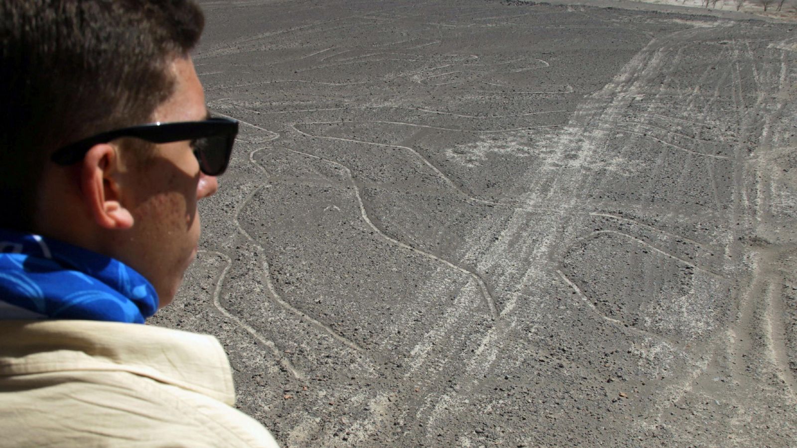 Foto: Uno de los geoglifos de Nazca visto desde el mirador situado  junto a la Carretera Panamericana. (Efe)