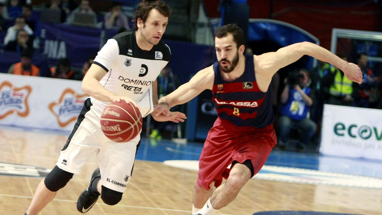 Foto: Raül López juega en el Dominion Bilbao Basket desde 2011 (Cabalar/Efe)