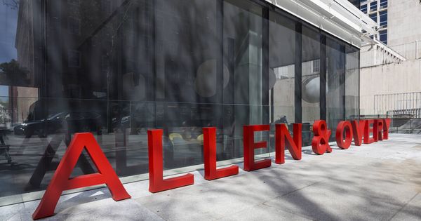 Foto: Exterior de la sede de Allen & Overy en Madrid.