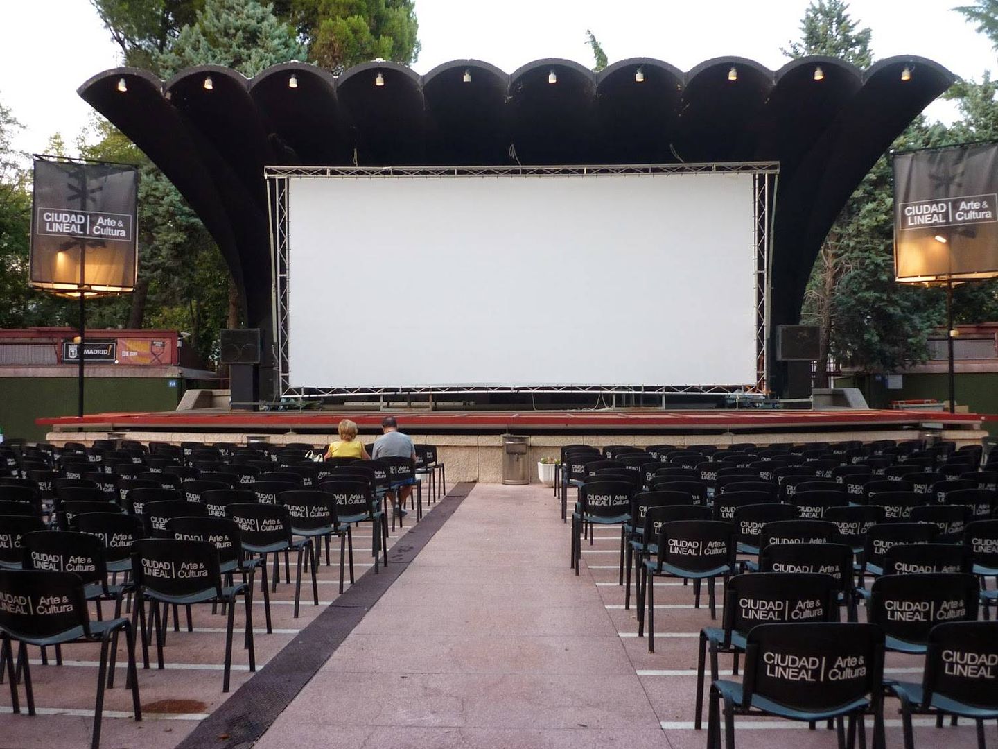 El cine de verano del Auditorio Parque Calero.