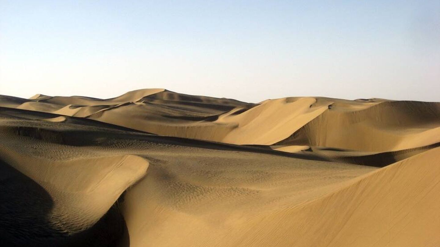 El lugar de la perforación está en los campos petrolíferos del desierto de Taklamakan, en la imagen, en la región de Xinjiang. (Pravit/CC)