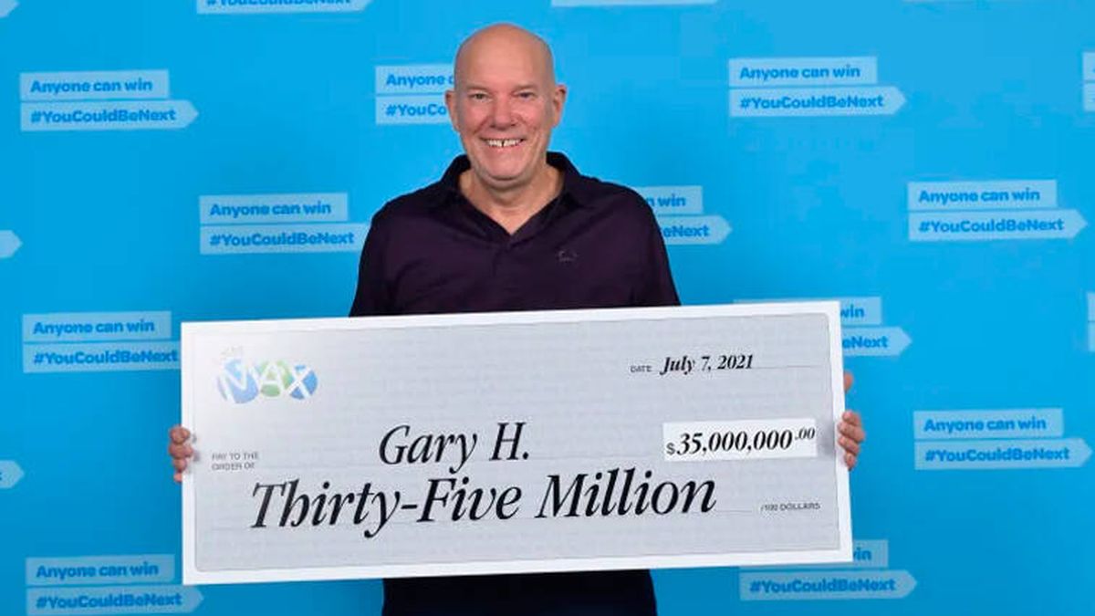 La reacción de un camionero jubilado después de ganar 23 millones a la lotería