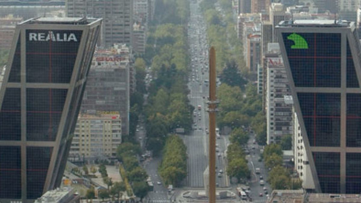 Caja Madrid pone a la venta la Torre Kio, una de las últimas joyas de su ajuar inmobiliario