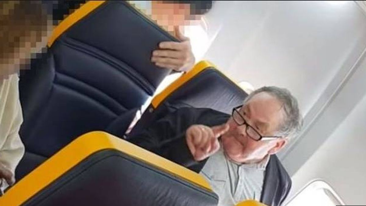 Identifican al autor de los insultos racistas en Ryanair, que (por ahora) no será multado