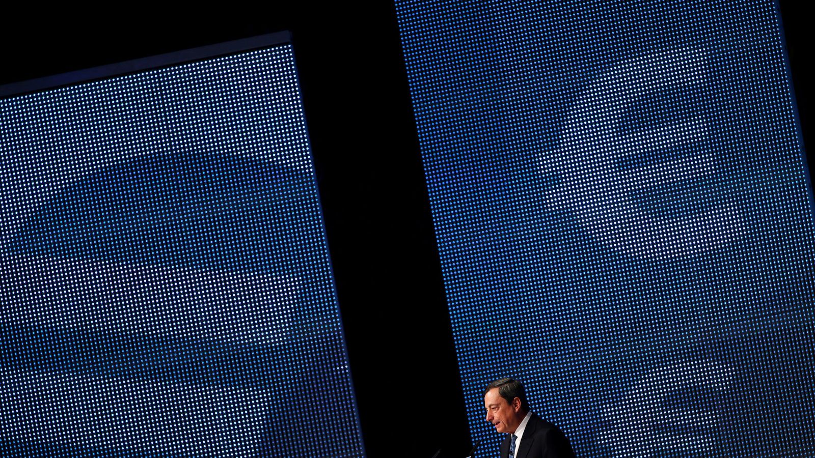 Foto: El presidente del BCE, Mario Draghi, en un acto celebrado en Fráncfort./REUTERS