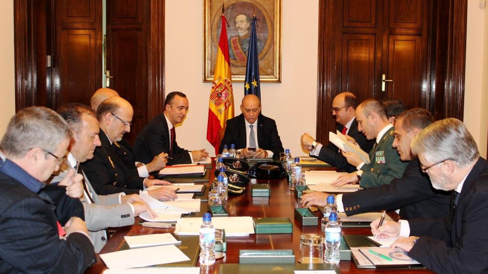 Foto: Reunión de la mesa de responsables del Ministerio del Interior que decide el nivel de alerta antiterrorista (EC)