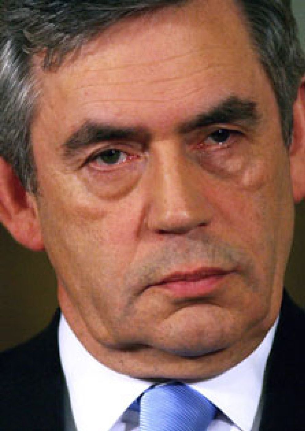 Foto: Gordon Brown admite que consideró adelantar las elecciones y asume su responsabilidad por el cambio
