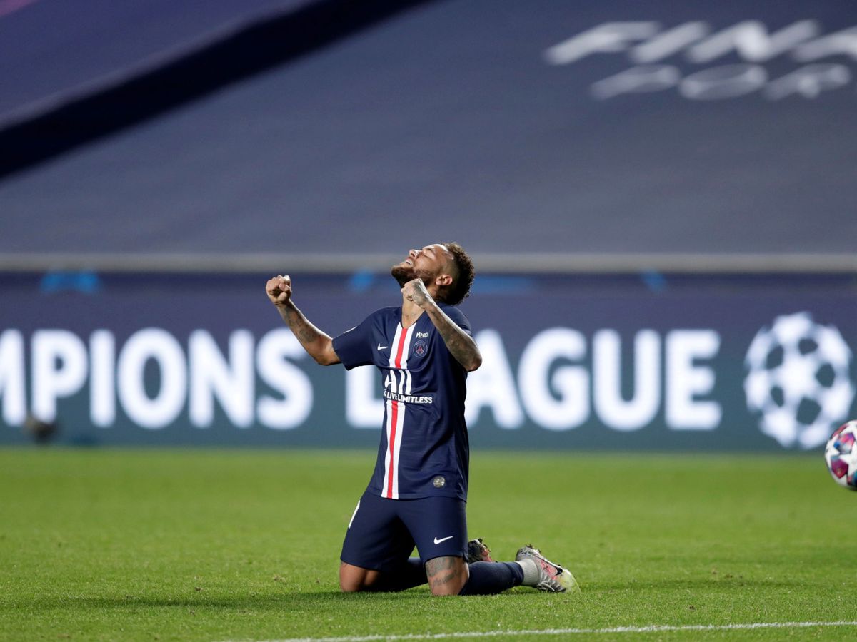 Foto: Neymar tiene ante sí el momento de consagrarse en el fútbol mundial. (Reuters)