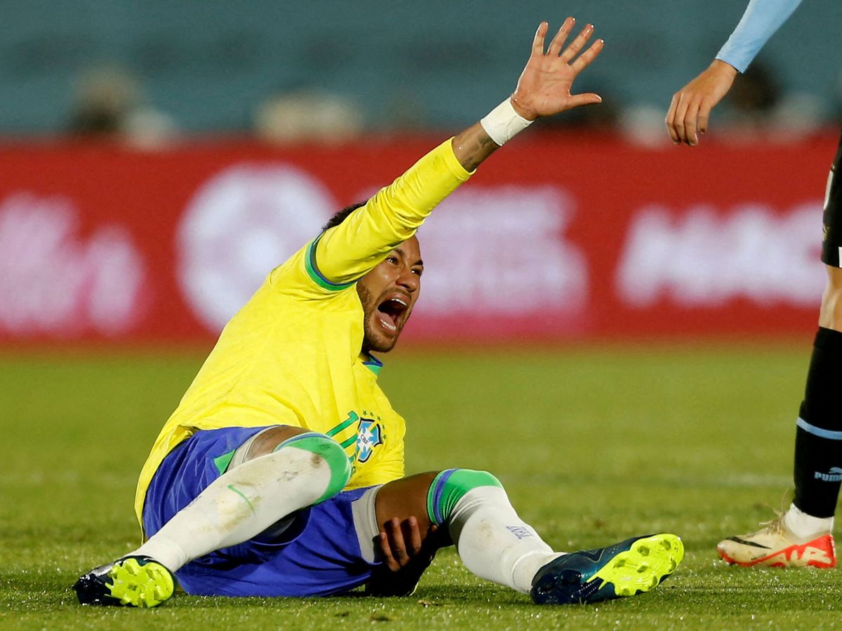 Foto: Neymar ha vuelto a sufrir una dura lesión con Brasil. (Reuters/Andrés Cuenca)
