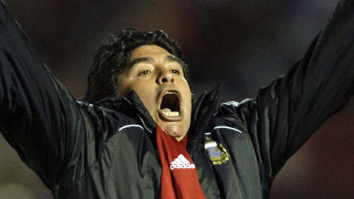 Maradona: "Tengo que hablar muy seriamente con Messi"