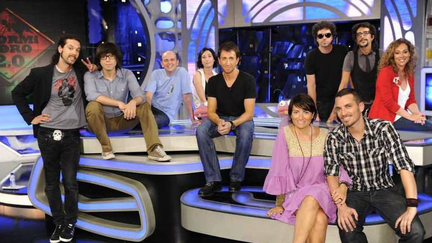 El equipo de 'El hormiguero', con Silvia Abril y Elsa Punset, en su última temporada en Cuatro. (Pedro Menéndez)