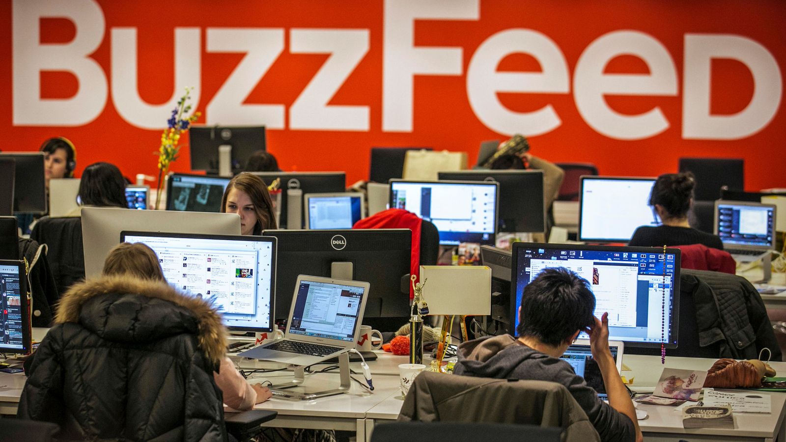 Foto: Empleados de Buzzfeed en su sede de Nueva York