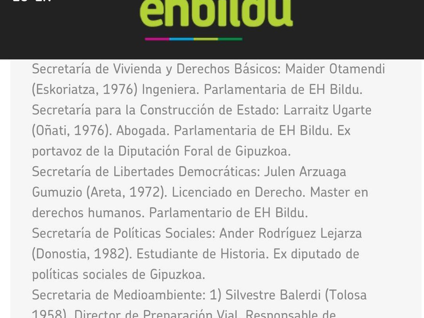 Página web de Bildu con el currículo de Julen Arzuaga que incluye un máster en Derechos Humanos.