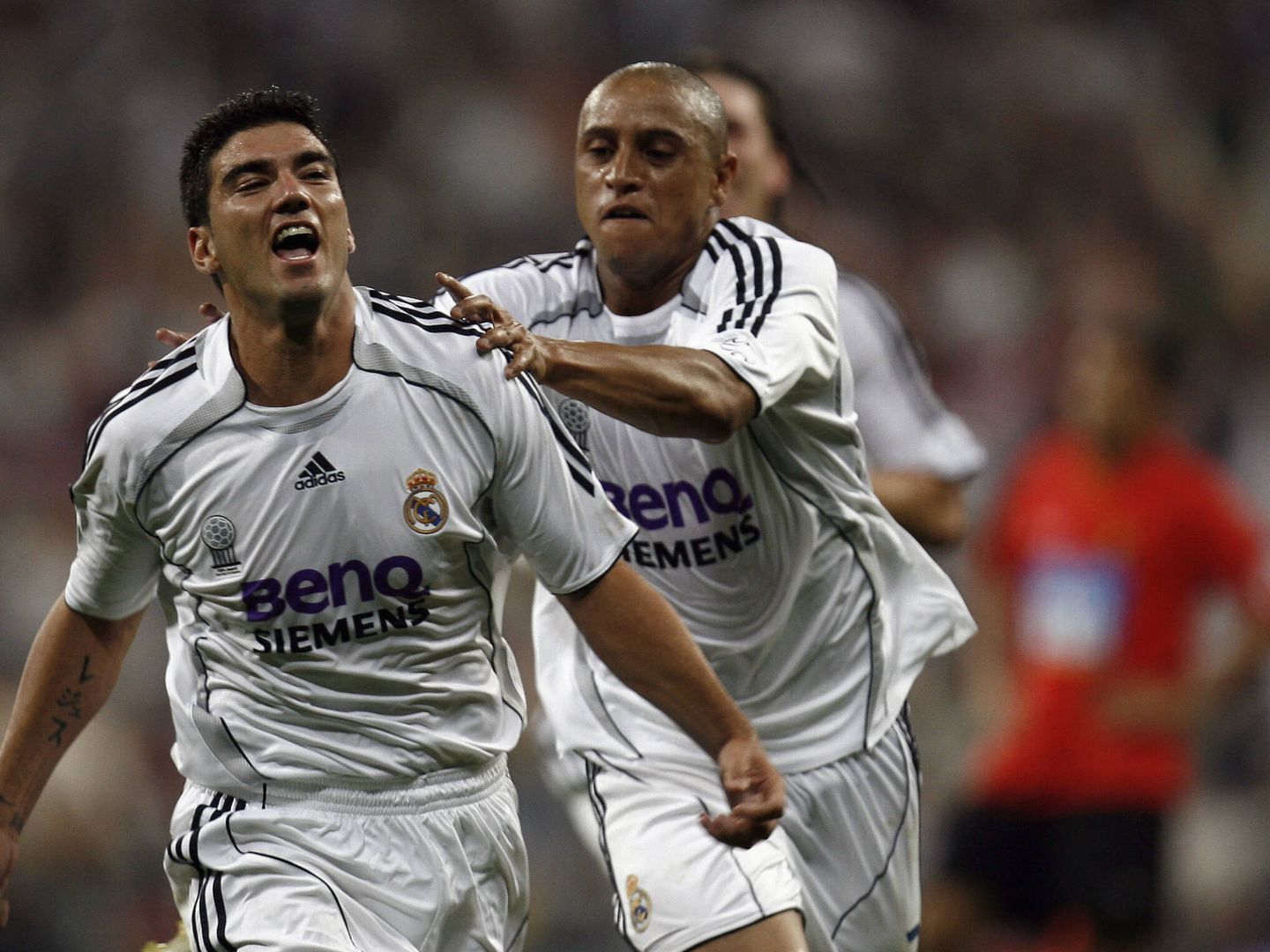 Reyes fue clave en el título de Liga del Real Madrid en 2007. (Reuters)