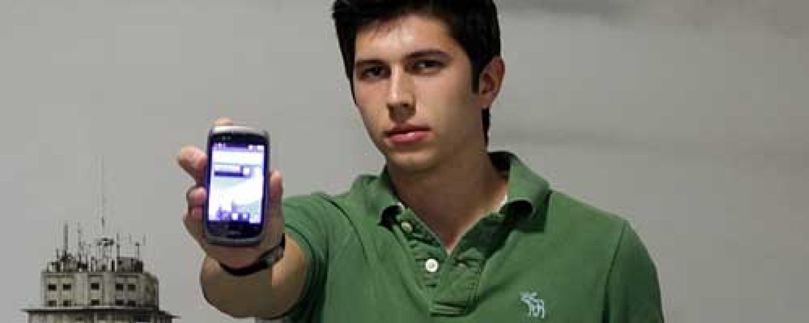 Foto: Tiene 19 años, tres empresas, vende miles de móviles... y es español