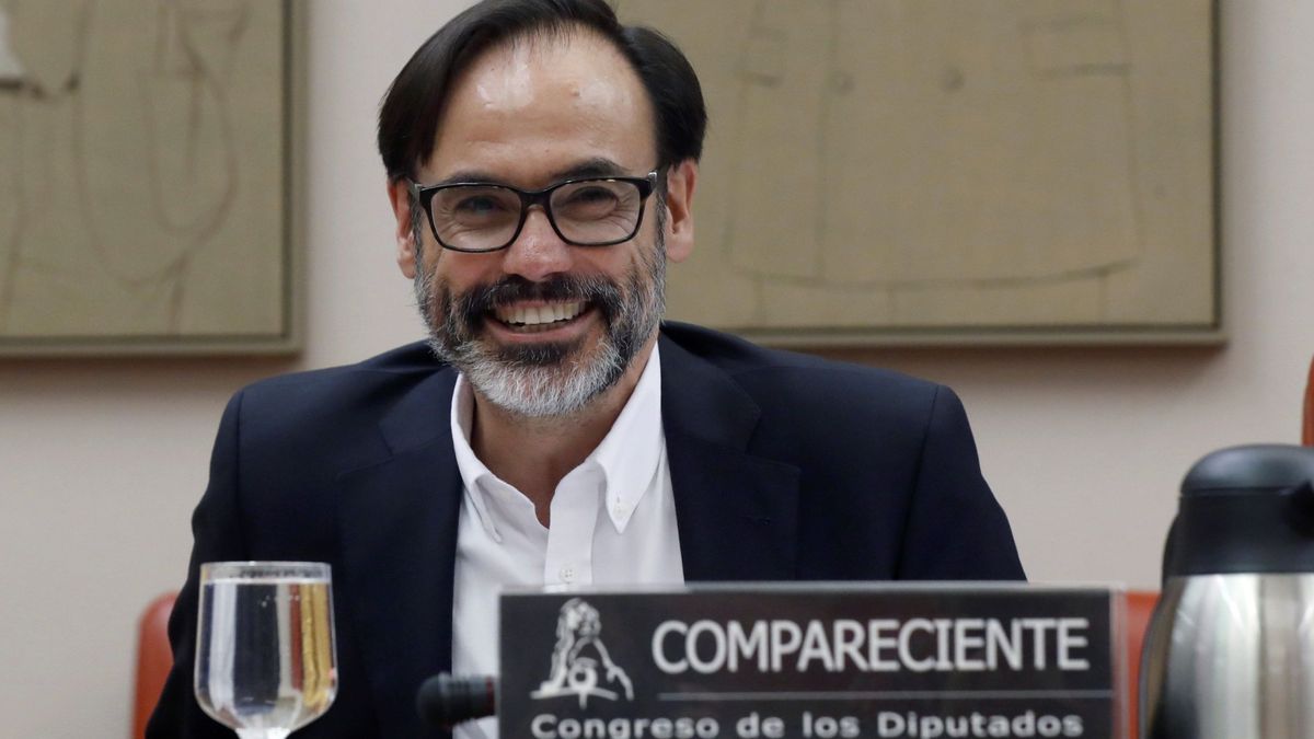 Fernando Garea defiende el periodismo crítico y rejuvenecer la plantilla de EFE