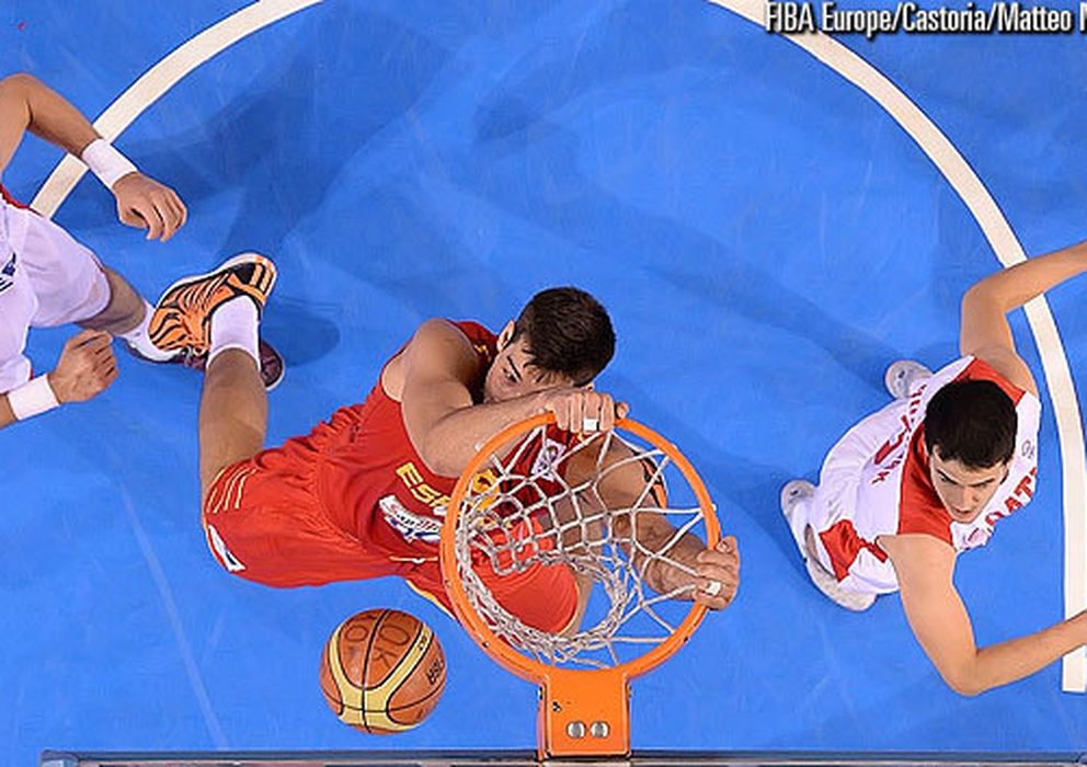 Foto: España logró la victoria ante Croacia sobre la bocina (FIBA Europe).
