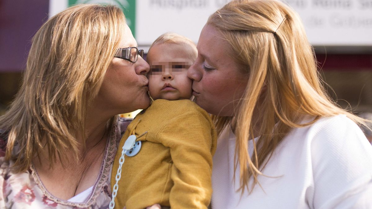 Primer trasplante de hígado en España entre una abuela y su nieto de un año