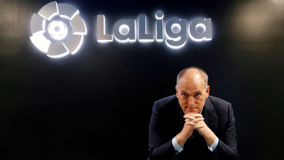 CVC lanza con Goldman un bono de 850M para LaLiga y pagar a los clubes a 4 años