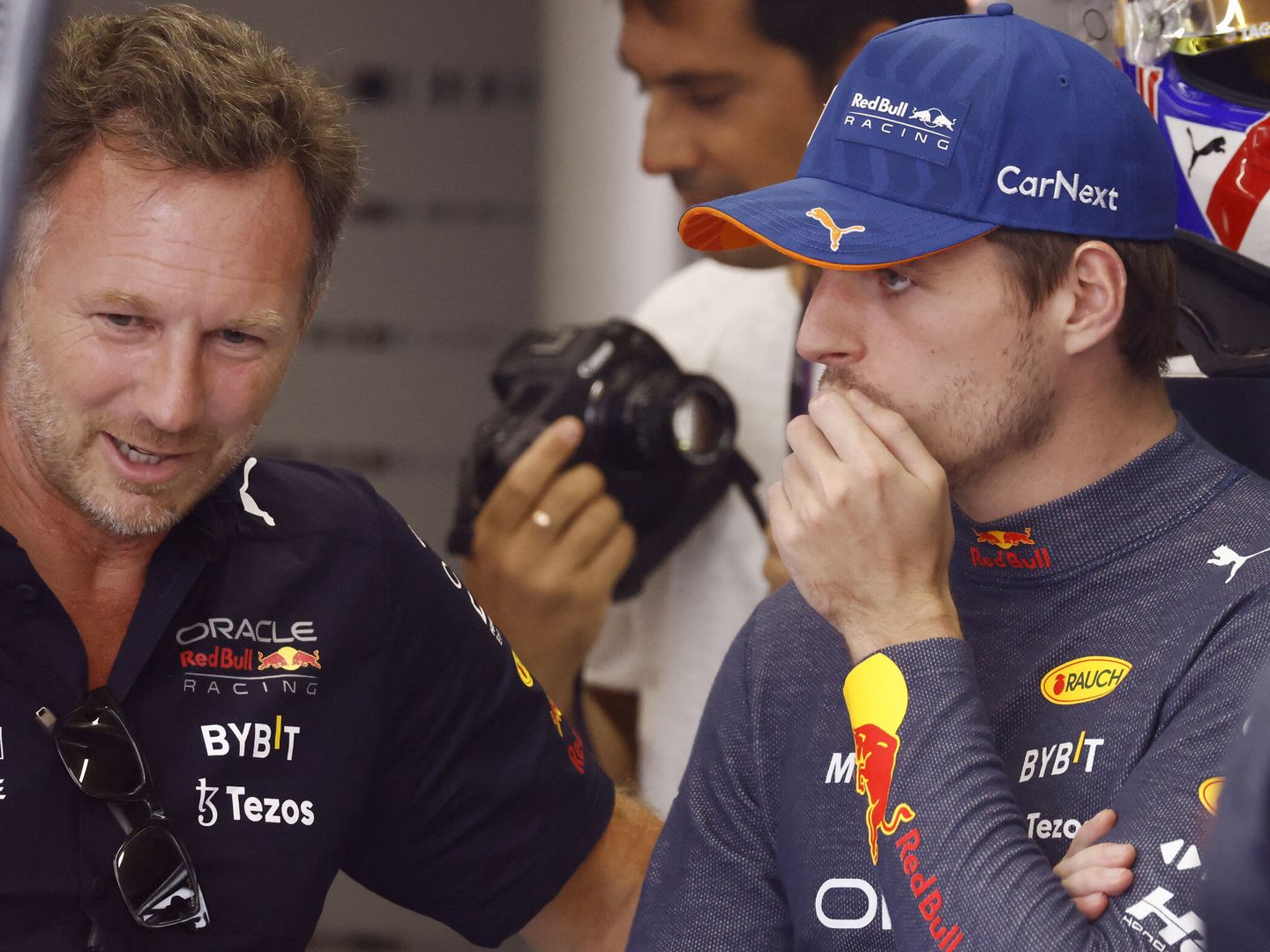 El retraso de la FIA no remansa las aguas en torno a Red Bull, aunque el equipo niega cualquier infracción del techo de gasto (REUTERS Yves Herman)